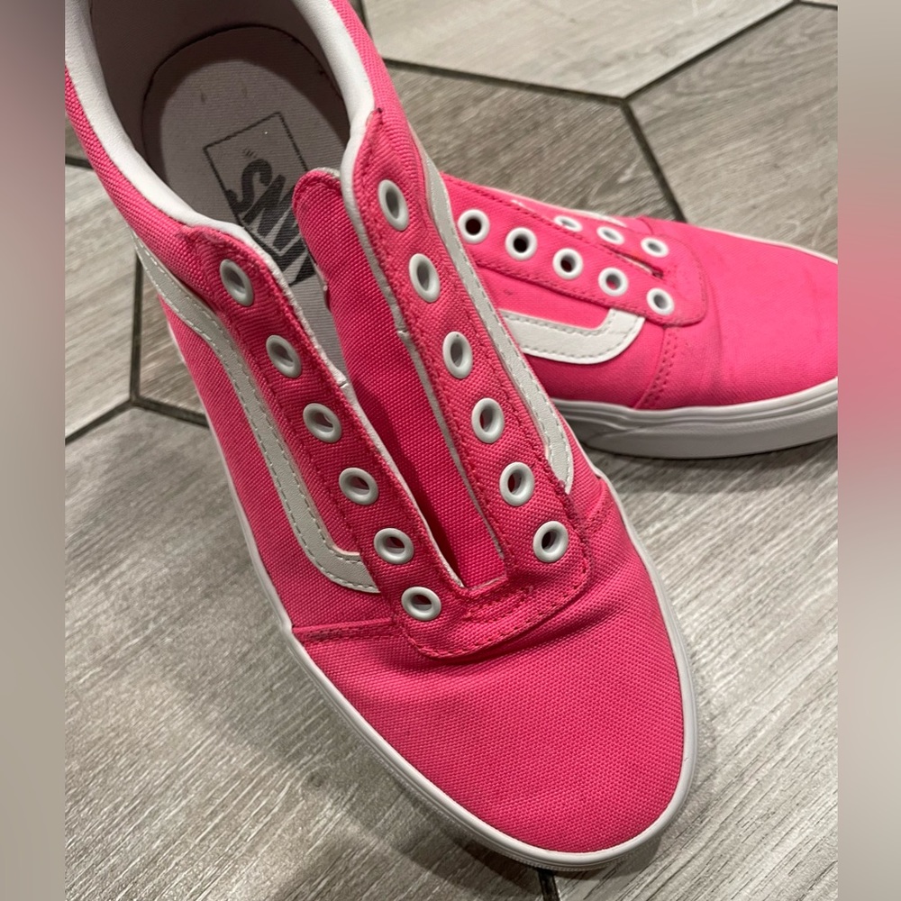 Vans - Women’s 8.5 Like New